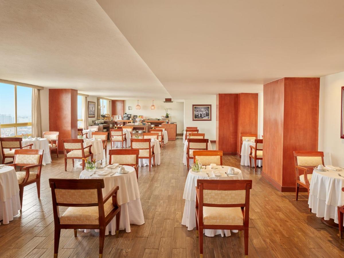 Fiesta Americana Reforma Mexico City Exteriör bild The Club Lounge at the Sheraton Vistula