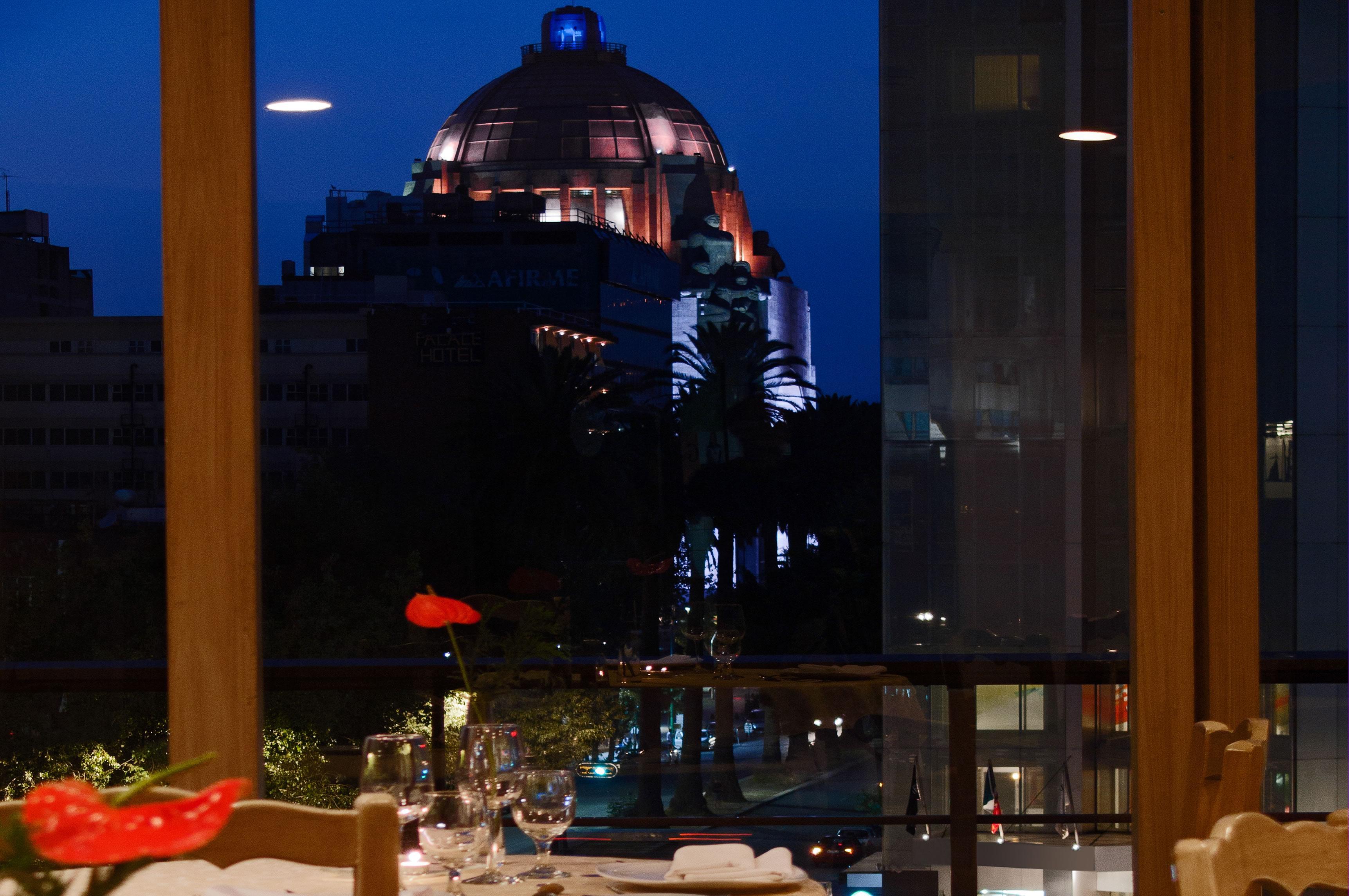 Fiesta Americana Reforma Mexico City Exteriör bild View from the restaurant
